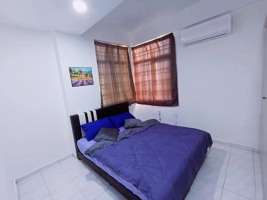 Cozy 3 Bedroom Apartment Bandar Perda Bm Bukit Mertajam 0*,  Malasia